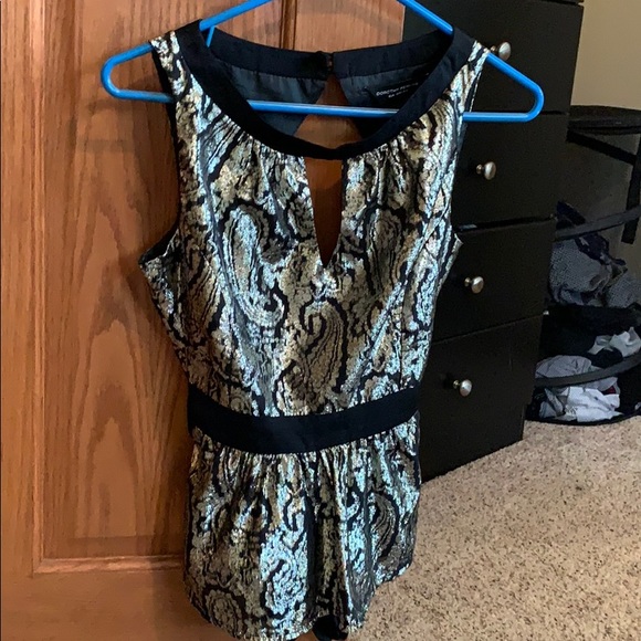 Nice and chic top for a nice event - Picture 3 of 3